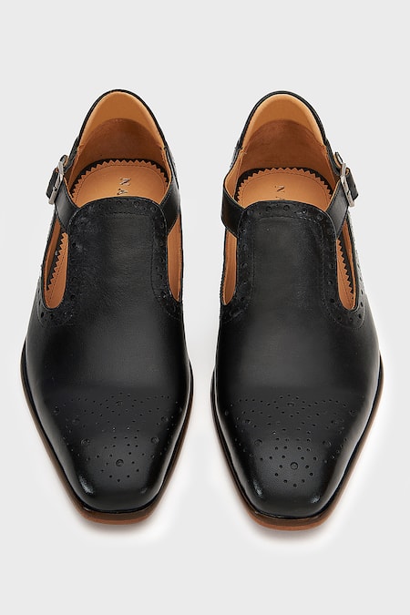 Shop_Nauvab_Black Plain Bagh Brogue Shoes _at_Aza_Fashions
