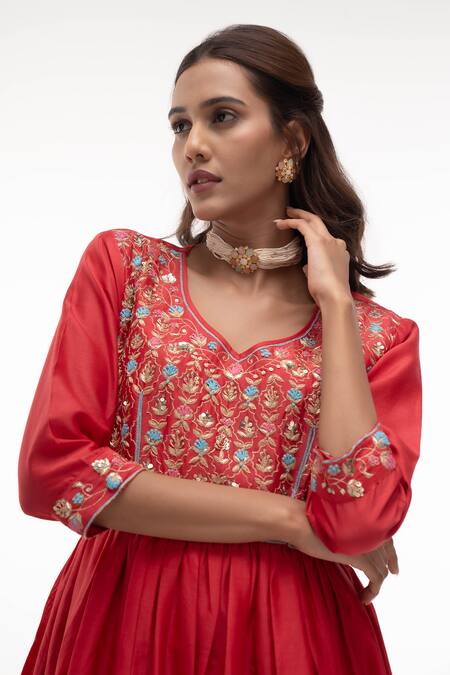 Shop_Aavya_Red Chanderi Embroidery Keyhole Neck Gathered Kurta Balloon Pant Set _Online_at_Aza_Fashions