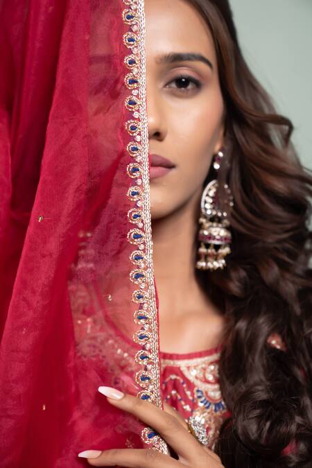 Buy_Aavya_Red Chanderi Embroidery Round Neck Crest Yoke Kurta Set 