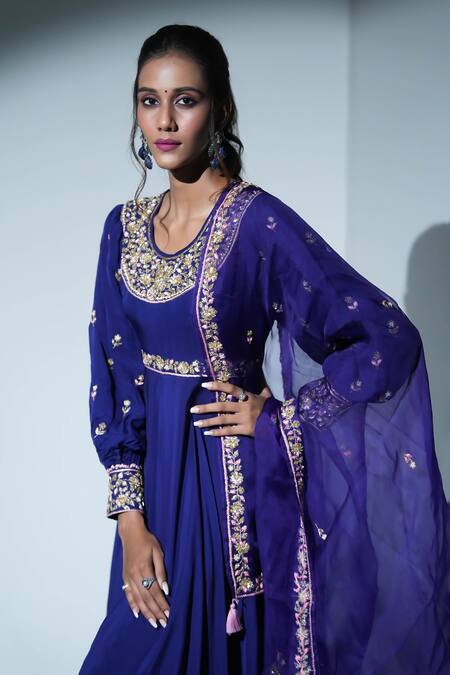 Buy Aavya Blue Chiffon Embroidery Round Neck Floral Anarkali Set Online at Aza Fashions Buy_Aavya_Blue Chiffon Embroidery Round Neck Floral Anarkali Set _Online_at_Aza_Fashions