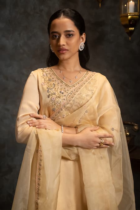 Buy_Aavya_Beige Satin, Linen, Chiffon Embroidery V-neck Blossom Garden Kurta Set _Online_at_Aza_Fashions