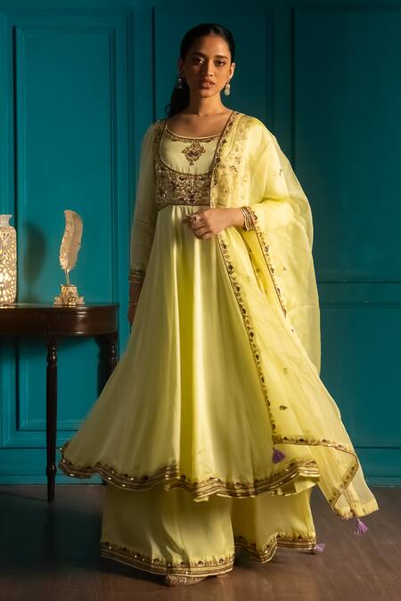 Aavya_Green Satin Embroidery Round Neck Mughal Blossom Anarkali Set _Online_at_Aza_Fashions