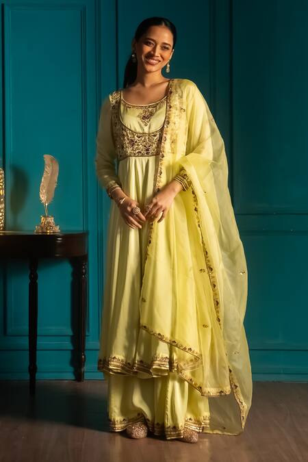 Buy_Aavya_Green Satin Embroidery Round Neck Mughal Blossom Anarkali Set 