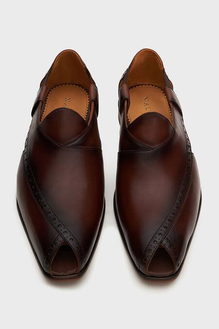 Buy Nauvab Brown Textured Peashauri Side Sandals Online at Aza Fashions Buy_Nauvab_Brown Textured Peashauri Side Sandals _Online_at_Aza_Fashions