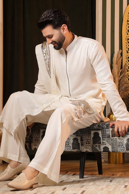 Buy_Soniya G_Off White Georgette Sequins 3d Bloom Embellished Kurta Set 