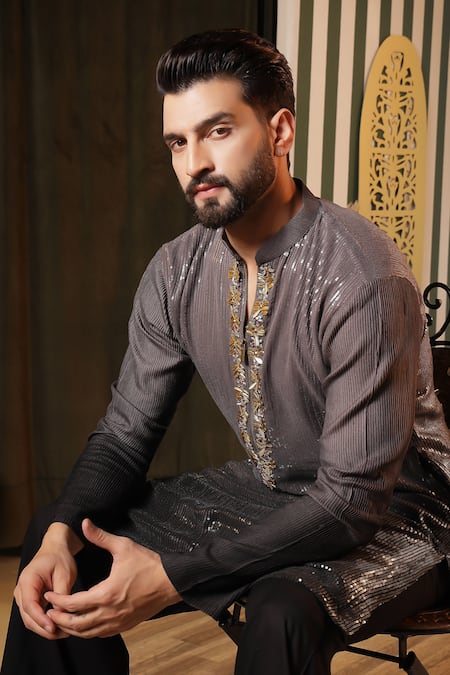 Soniya G_Black Georgette Sequins Ombre Kurta Set _at_Aza_Fashions