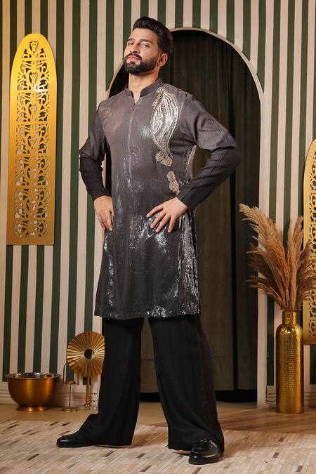 Shop Soniya G Black Georgette Sequins Ombre Kurta Set With Trouser Online at Aza Fashions Shop_Soniya G_Black Georgette Sequins Ombre Kurta Set With Trouser _Online_at_Aza_Fashions