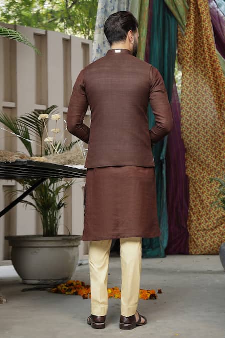 Soniya G Flora Fauna Embroidered Bundi Kurta Set 