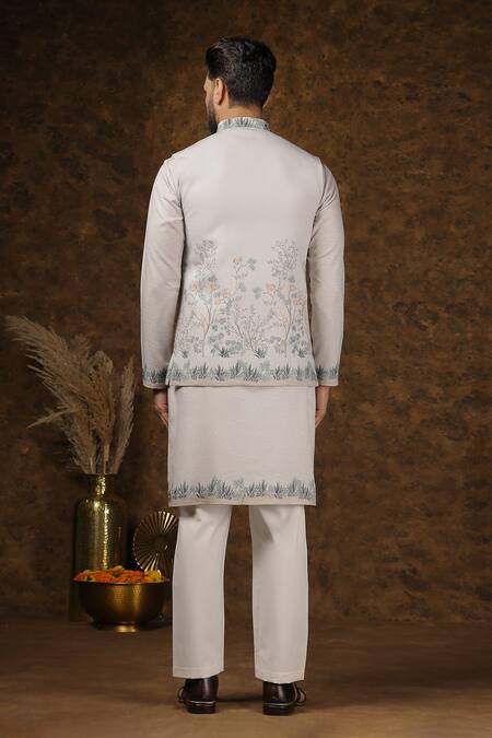 Shop Soniya G Ivory Cotton, Silk Embroidery Wildlife Bundi Kurta Set at Aza Fashions Shop_Soniya G_Ivory Cotton, Silk Embroidery Wildlife Bundi Kurta Set_at_Aza_Fashions