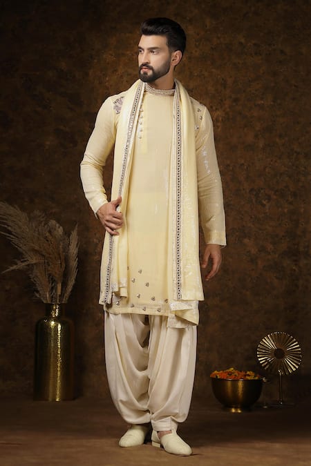 Shop Soniya G Yellow Georgette Sequins, Mirrors Embellished Kurta Set Shop_Soniya G_Yellow Georgette Sequins, Mirrors Embellished Kurta Set