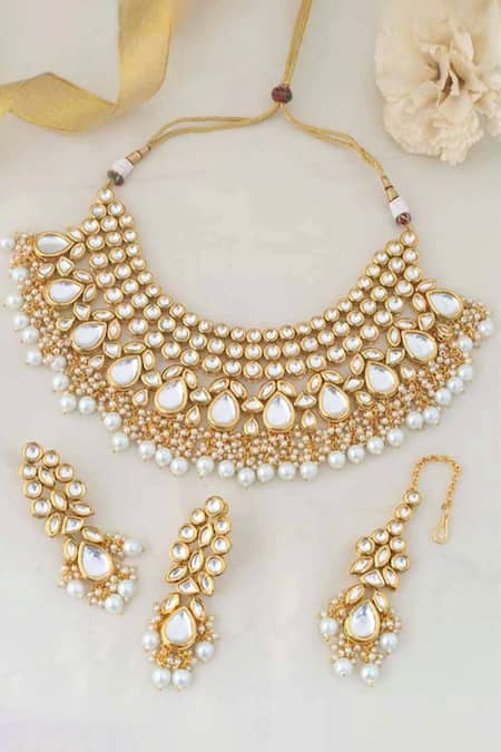 The House Of Aqua Kundan Pearl Necklace Set 