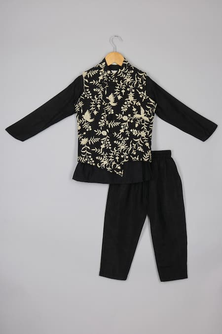 P & S CO Black Silk Embroidery Bird Garden Kurta Set