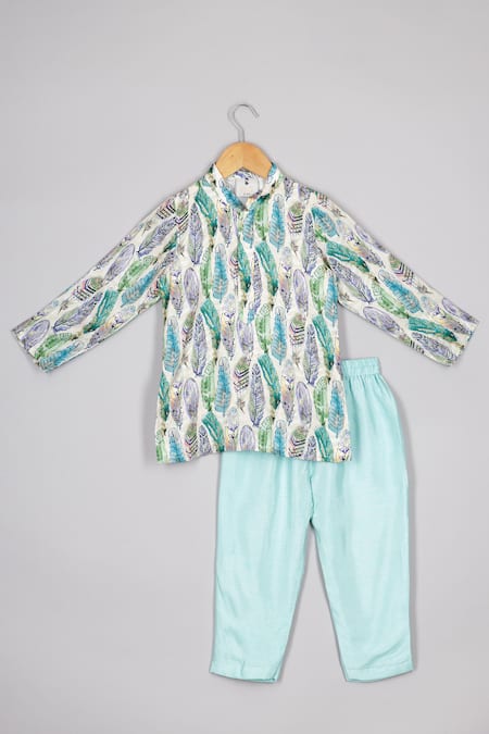 P & S CO_White Silk, Muslin, Linen Leaf Print Bundi Kurta Set _Online_at_Aza_Fashions