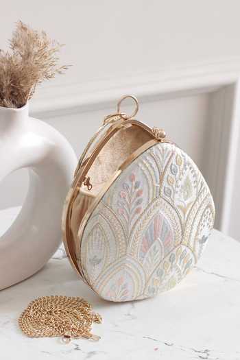 Boxwish By Bhumika Floral Thread Embroidered Clutch 