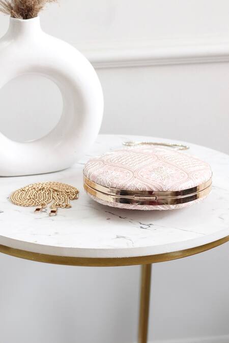 Boxwish By Bhumika Peach Embroidery Chikankari Clutch Online at Aza Fashions Boxwish By Bhumika_Peach Embroidery Chikankari Clutch _Online_at_Aza_Fashions