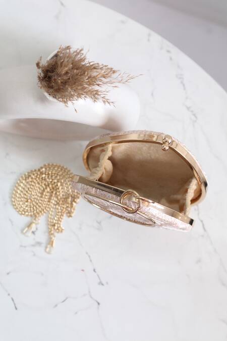 Shop Boxwish By Bhumika Peach Embroidery Chikankari Clutch Online at Aza Fashions Shop_Boxwish By Bhumika_Peach Embroidery Chikankari Clutch _Online_at_Aza_Fashions