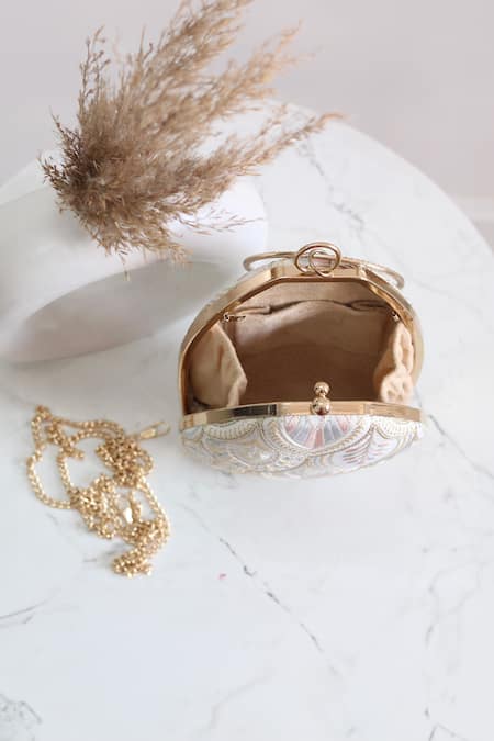 Buy_Boxwish By Bhumika_White Embroidery Floral Thread Clutch _Online_at_Aza_Fashions