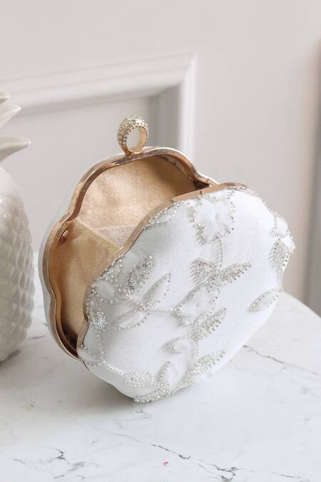 Buy Boxwish By Bhumika White Cut Work, Embroidery 3d Floral Applique Clutch Buy_Boxwish By Bhumika_White Cut Work, Embroidery 3d Floral Applique Clutch