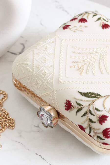 Boxwish By Bhumika_White Embroidery, Sequins Floral Clutch With Sling Chain _at_Aza_Fashions