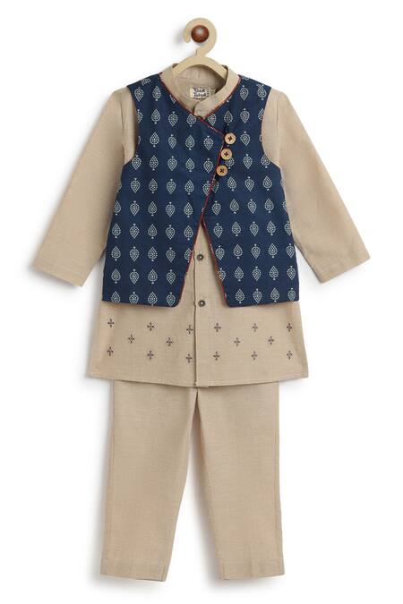 Tiber Taber Blue Cotton Embroidery Reversible Leaf Print Bundi And Kurta Set Online at Aza Fashions Tiber Taber_Blue Cotton Embroidery Reversible Leaf Print Bundi And Kurta Set_Online_at_Aza_Fashions