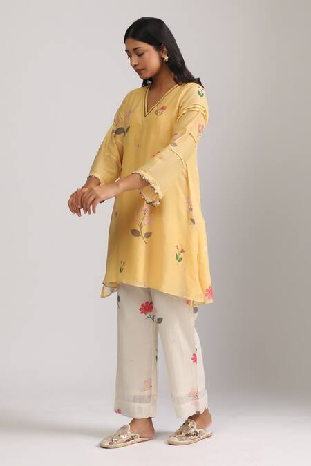 Shop_Trendy Tokari_Yellow Silk, Chanderi Sequins, Embroidery V-neck Garden Print Kurta And Pant Set _Online_at_Aza_Fashions
