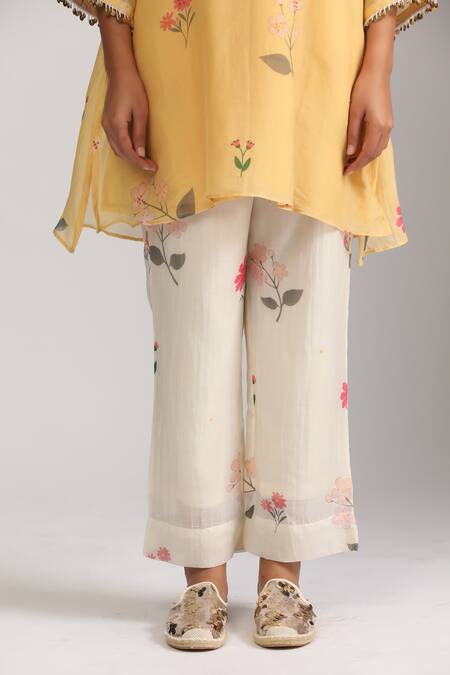 Trendy Tokari_Yellow Silk, Chanderi Sequins, Embroidery V-neck Garden Print Kurta And Pant Set _at_Aza_Fashions