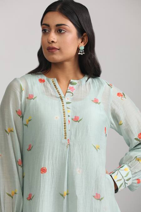 Buy_Trendy Tokari_Blue Silk, Chanderi Embroidery, Sequins Split V-neck Floral Printed Kurta Set _Online_at_Aza_Fashions