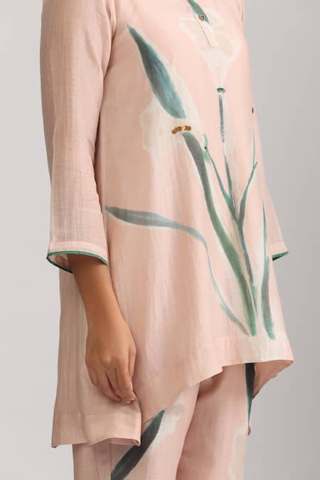 Shop_Trendy Tokari_Peach Silk, Chanderi Embroidery, Sequins Round Neck Floral Kurta And Pant Set _Online_at_Aza_Fashions