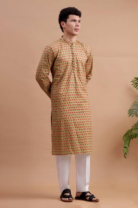 THE COTTON STAPLE_Green Cotton Floral Printed Kurta Set _Online_at_Aza_Fashions