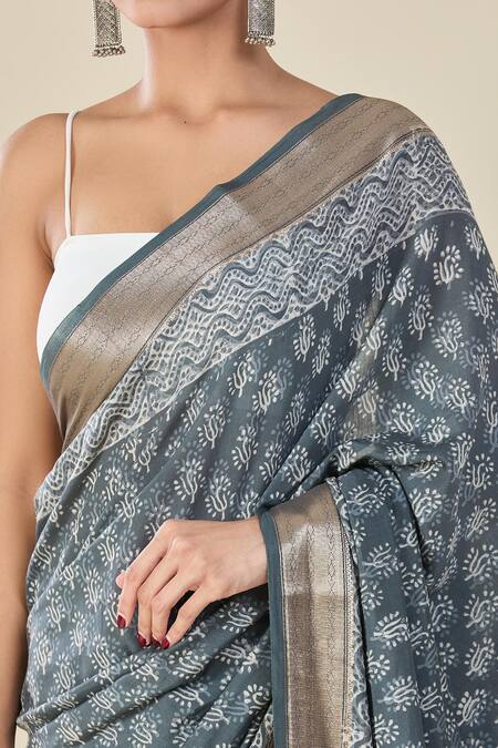 Buy_Naintara Bajaj_Gray Viscose Grey Abstract Floral Handblock Print Saree 