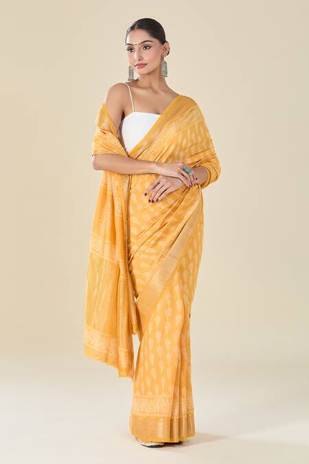 Buy Naintara Bajaj Yellow Viscose Handblock Print Saree With Blouse Online at Aza Fashions Buy_Naintara Bajaj_Yellow Viscose Handblock Print Saree With Blouse _Online_at_Aza_Fashions