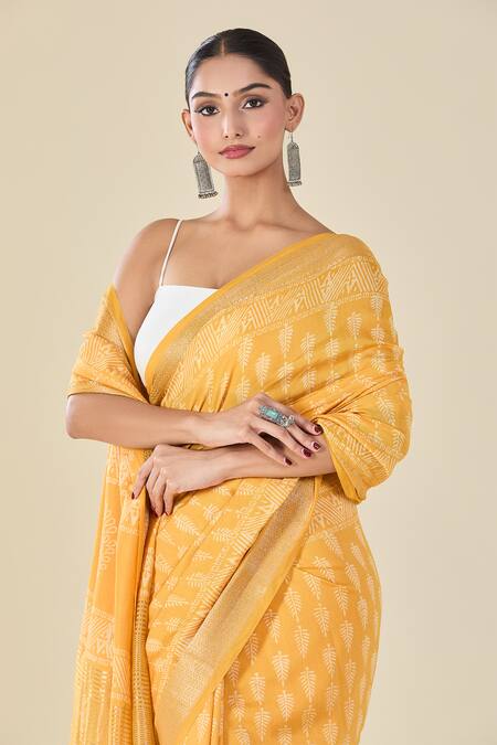 Naintara Bajaj Yellow Viscose Handblock Print Saree With Blouse at Aza Fashions Naintara Bajaj_Yellow Viscose Handblock Print Saree With Blouse _at_Aza_Fashions