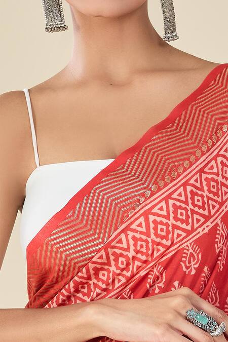 Naintara Bajaj Red Viscose Leaf Handblock Print Saree Online at Aza Fashions Naintara Bajaj_Red Viscose Leaf Handblock Print Saree _Online_at_Aza_Fashions