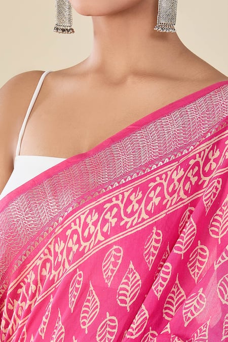 Naintara Bajaj_Pink Viscose Leaf Handblock Printed Saree _at_Aza_Fashions