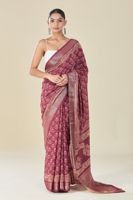 Samyukta Singhania Floral Butti Handblock Print Saree 