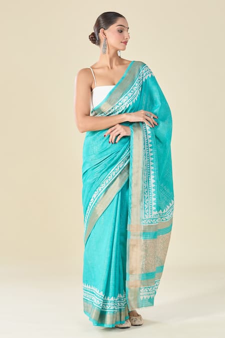 Buy_Naintara Bajaj_Green Chanderi Geometric Woven Saree With Blouse_Online_at_Aza_Fashions