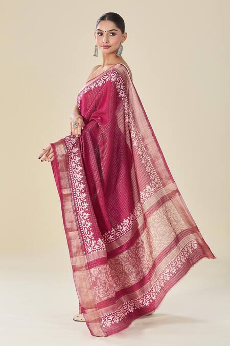 Shop Naintara Bajaj Wine Chanderi Geometric Floral Saree at Aza Fashions Shop_Naintara Bajaj_Wine Chanderi Geometric Floral Saree_at_Aza_Fashions