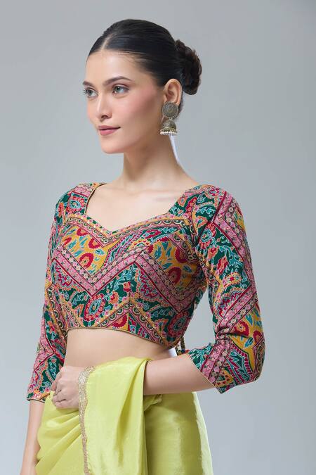 Samyukta Singhania Green Georgette Sequins, Embroidery V-neck Floral Saree Blouse Online at Aza Fashions Samyukta Singhania_Green Georgette Sequins, Embroidery V-neck Floral Saree Blouse _Online_at_Aza_Fashions