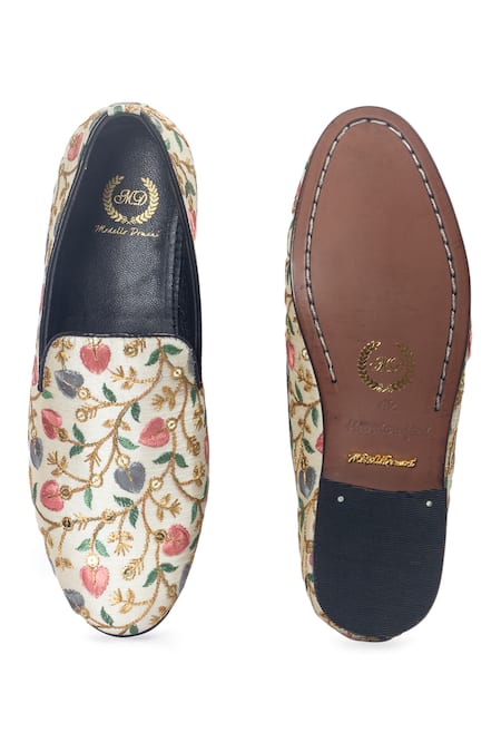 Domani Beige Kalamkari Leafy Vine Slip-On Shoes 