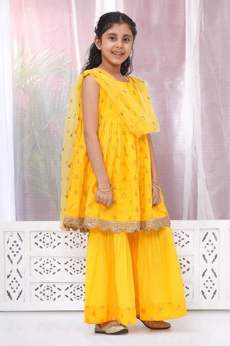 Little Bansi Yellow Cotton Embroidery, Sequins, Zari Floral Kurta Set at Aza Fashions Little Bansi_Yellow Cotton Embroidery, Sequins, Zari Floral Kurta Set _at_Aza_Fashions