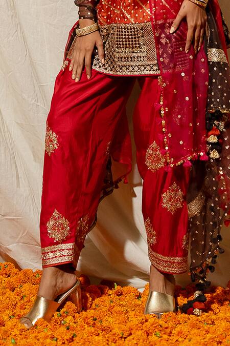 Pooja-Keyur_Orange Silk Embroidery Plunge Neck Bandhej Woven Kurta And Salwar _Online_at_Aza_Fashions