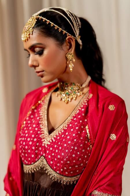 Buy_Pooja-Keyur_Brown Silk Embroidery V-neck Bandhej Woven Kurta With Pant 