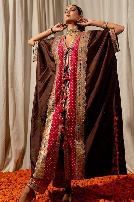 Pooja-Keyur Bandhej Woven Kaftan 