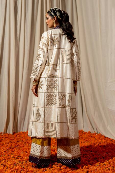 Pooja-Keyur Aari Embroidered Longline Jacket 