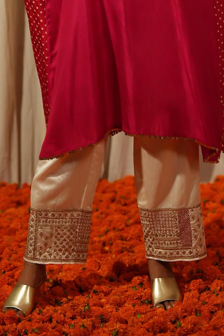 Pooja-Keyur_Red Silk Embroidery, Sequins Round Neck And Kaftan Set _Online_at_Aza_Fashions