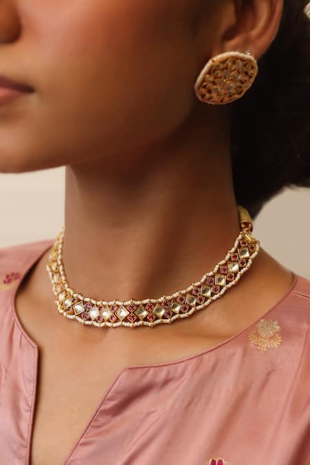 Ajooni Jewels Gold Plated Kundan Pearl Choker 