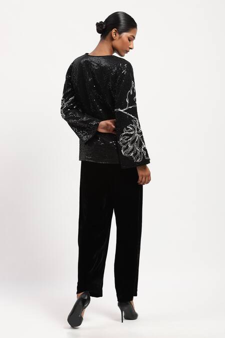 Buy Abraham And Thakore Black Crepe Sequins V-neck Floral Embellished Top Online at Aza Fashions Buy_Abraham And Thakore_Black Crepe Sequins V-neck Floral Embellished Top _Online_at_Aza_Fashions