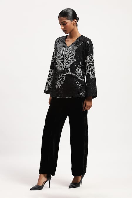 Abraham And Thakore Black Crepe Sequins V-neck Floral Embellished Top at Aza Fashions Abraham And Thakore_Black Crepe Sequins V-neck Floral Embellished Top _at_Aza_Fashions