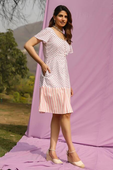 Gulaal_White Cotton Hand Print Heart Round Tiered Dress_Online_at_Aza_Fashions
