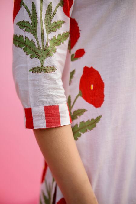 Gulaal_White Cotton Round Neck Floral Hand Print Kurta Set _at_Aza_Fashions